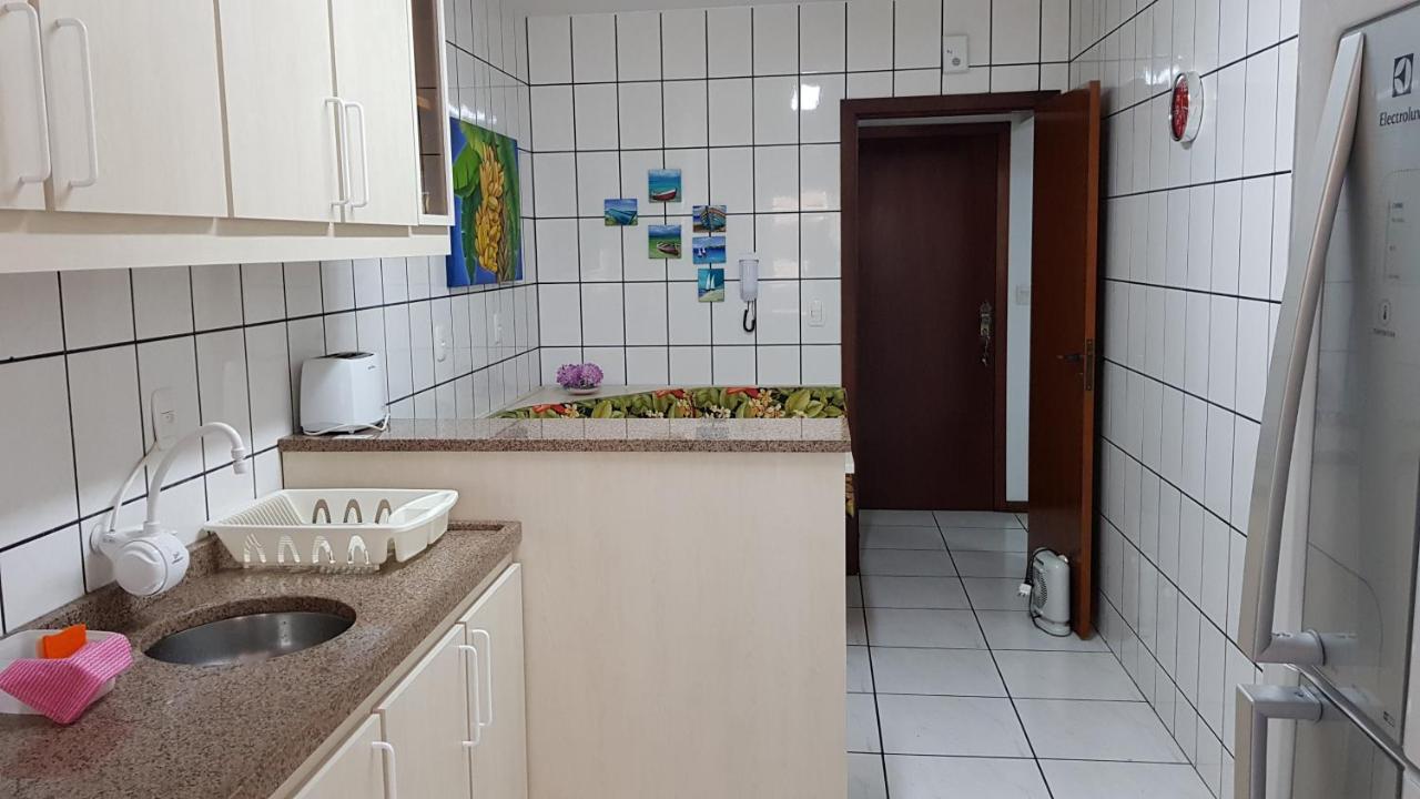 Apto Em Predio Frente Ao Mar, Meia Praia Itapema, Linda Vista, 3 Dormitorios ภายนอก รูปภาพ