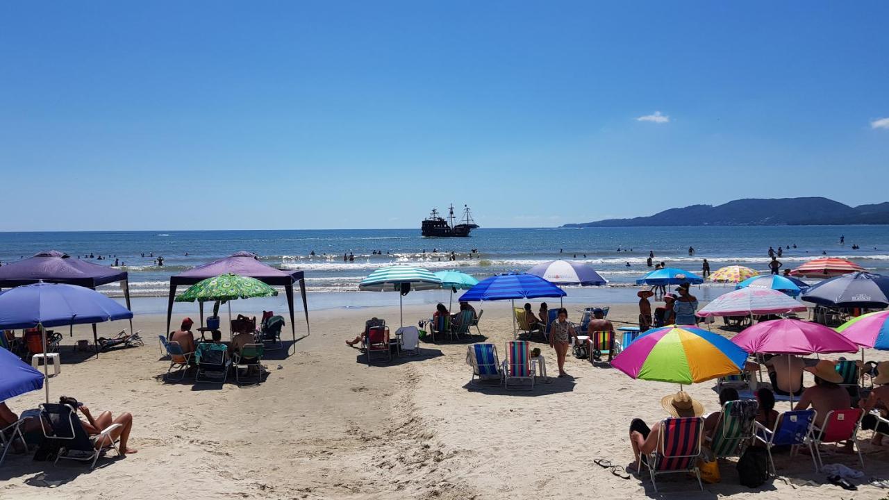 Apto Em Predio Frente Ao Mar, Meia Praia Itapema, Linda Vista, 3 Dormitorios ภายนอก รูปภาพ